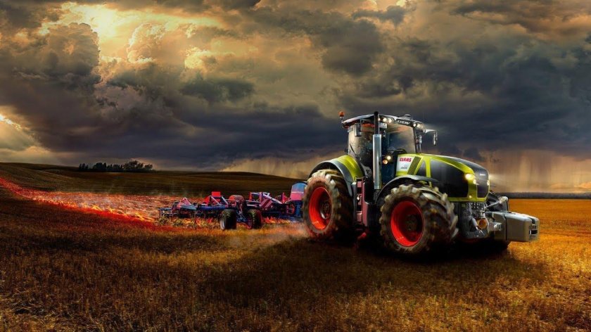 Трактор CLAAS 900