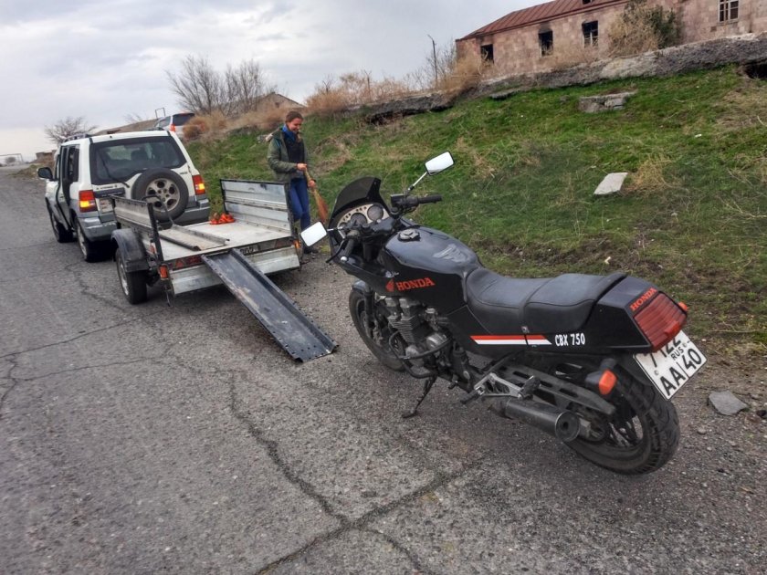 Мотоприцеп для мотоцикла