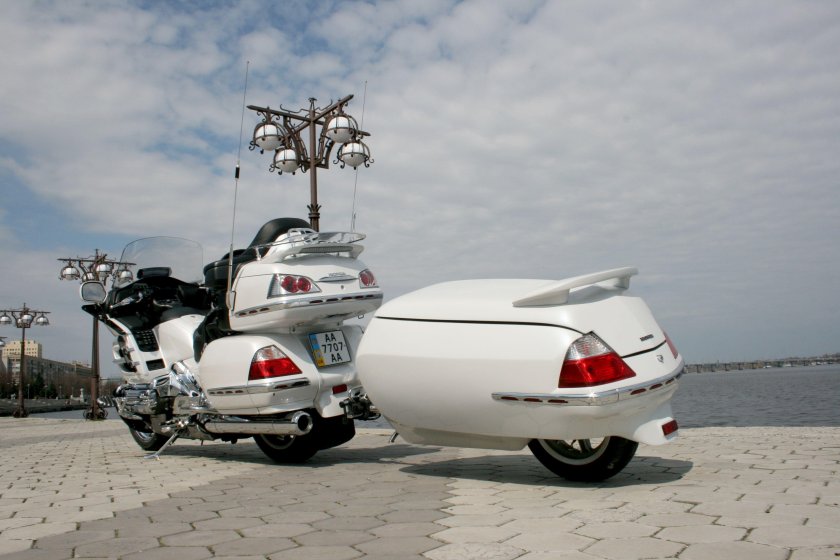 Honda gl1800 прицеп