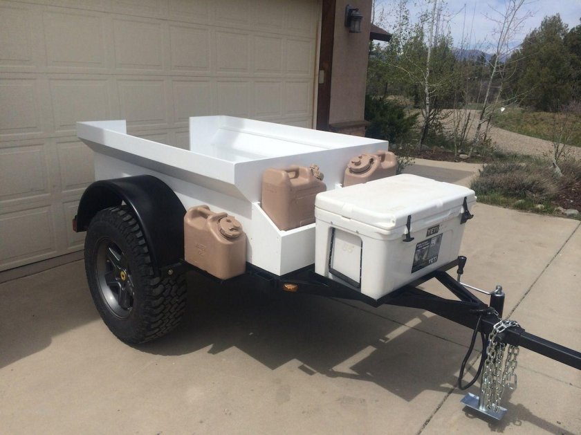 Мотоприцеп енот