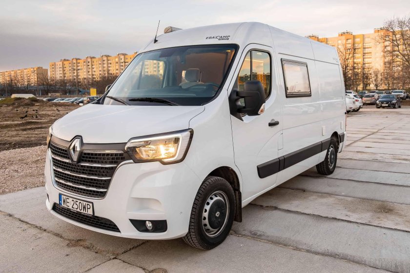 Renault Master Camper