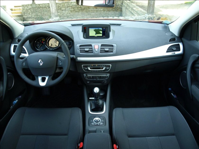 Рено Меган 3 автомат