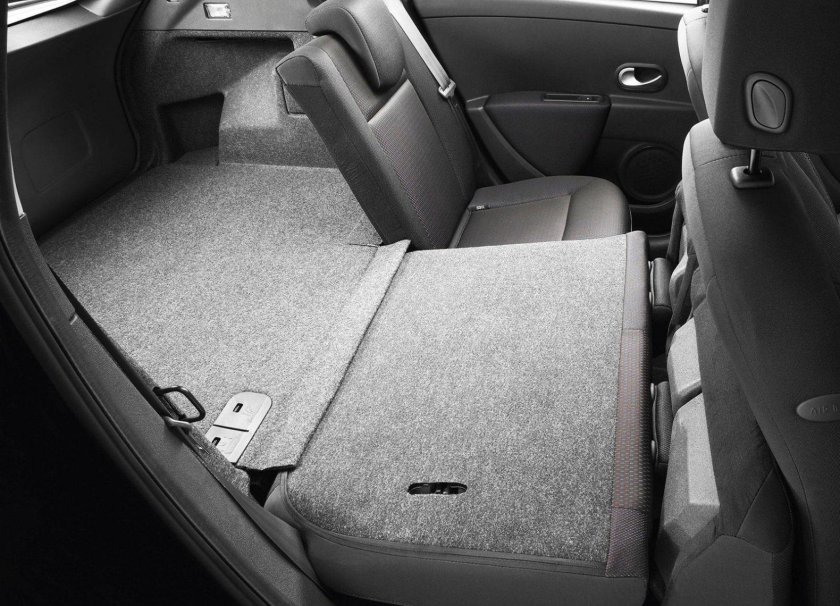 Renault Clio Sport Tourer салон