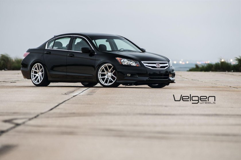 Хонда седан Япония