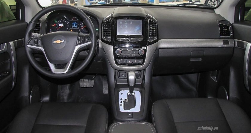 Chevrolet Captiva 2016 салон