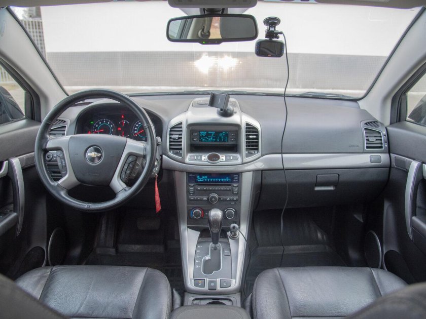 Chevrolet Captiva 1 салон