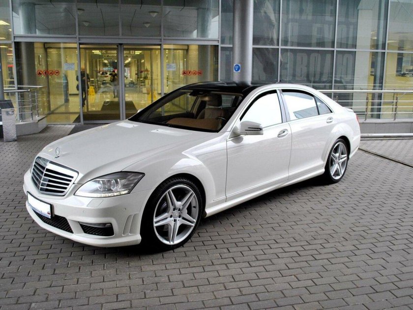 Мерседес Бенц w221 белый