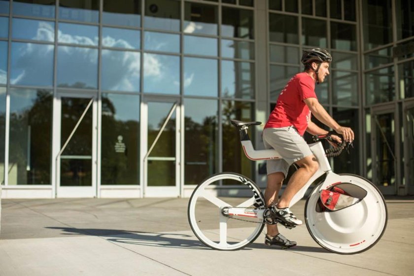 Футуристичный велосипед