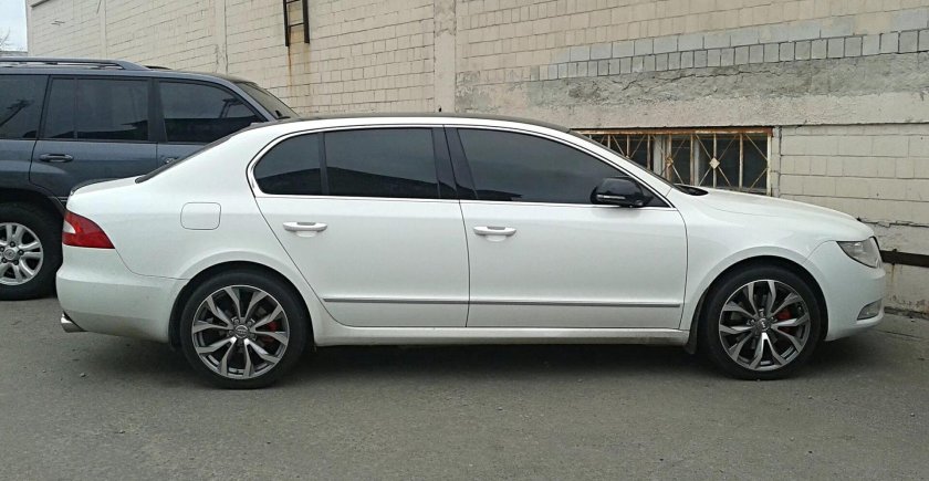 Диски r18 Skoda Superb mk3