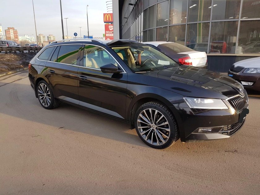 Skoda Superb 3 r19