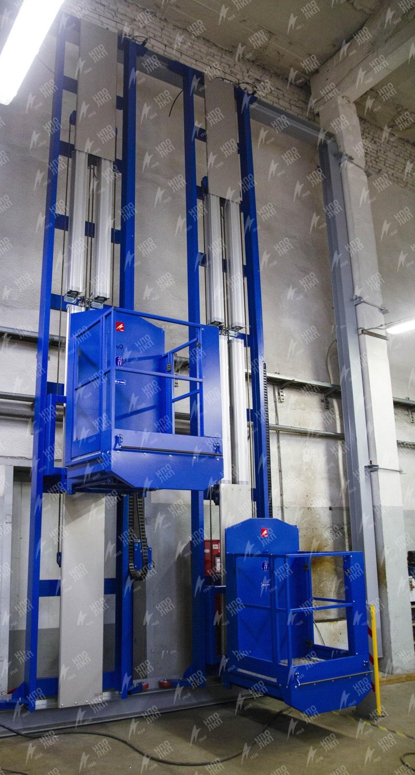 Консольный грузовой подъемник