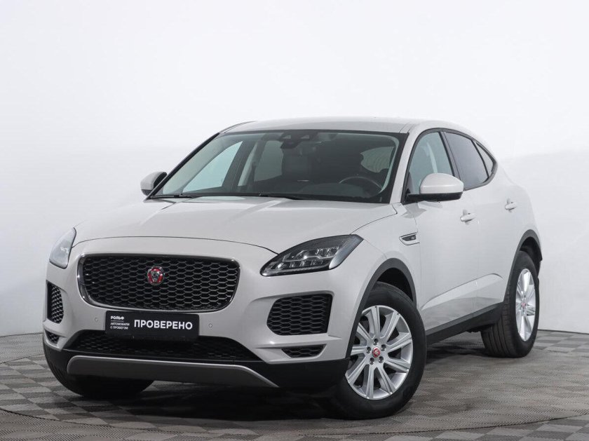 Ягуар е пейс