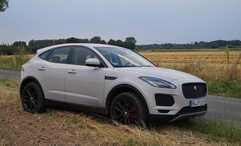 E-Pace серый