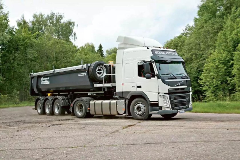 Вольво fh16 с самосвальным полуприцепом