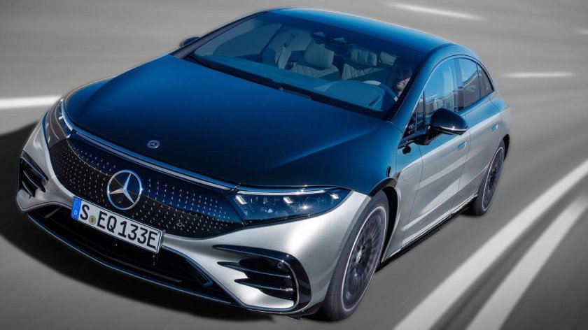 Мерседес EQS 2021