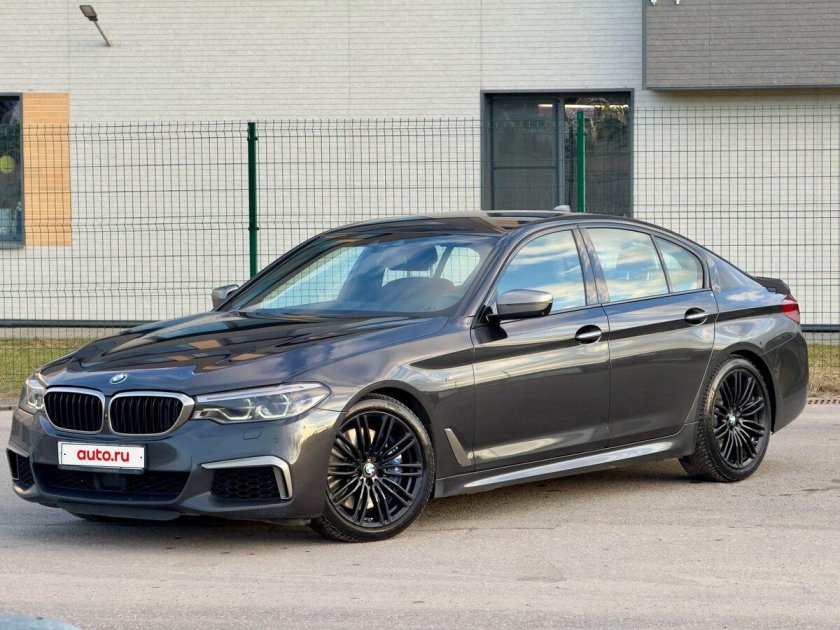 Бмв 5 серии 2017 года