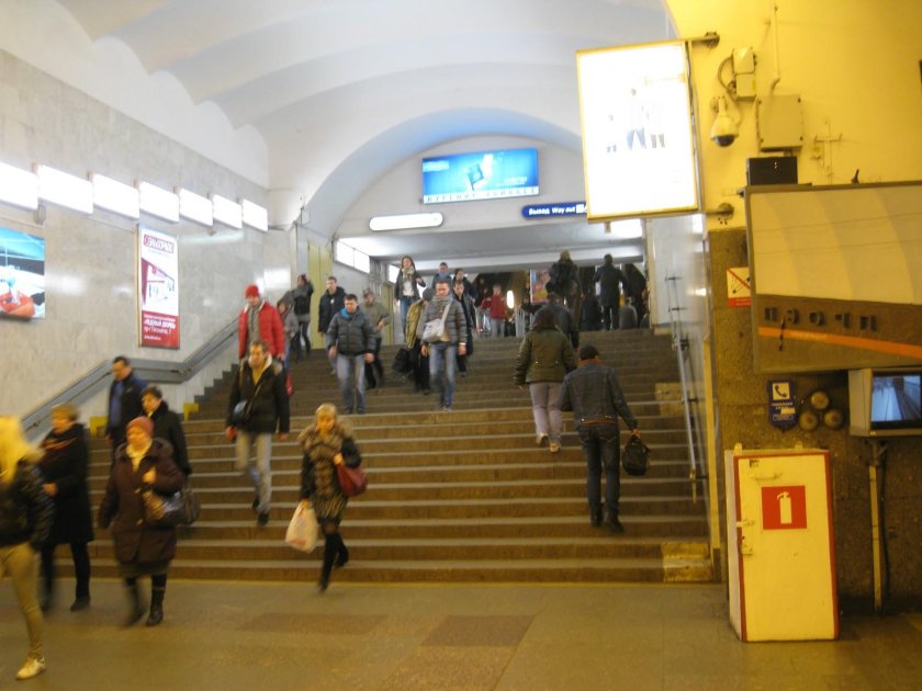 Проспект Большевиков метро