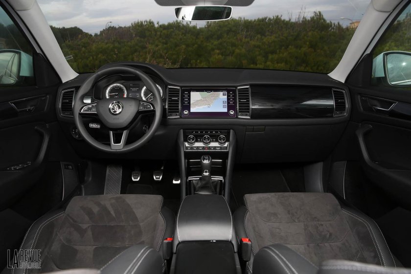 Kodiak Sport 2022 салон