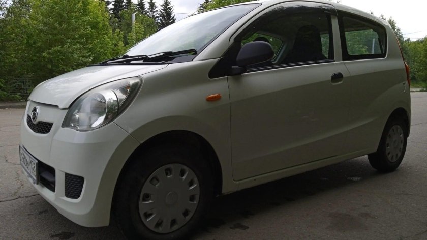 Daihatsu Mira 2014