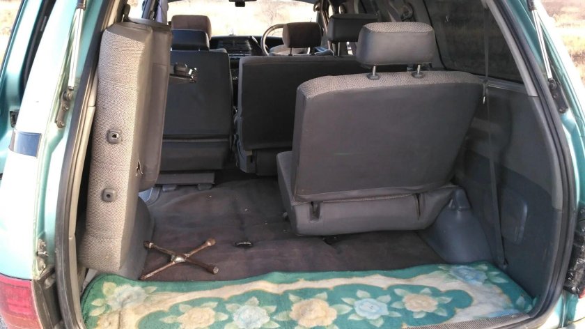 Toyota Estima lucida 1994 салон