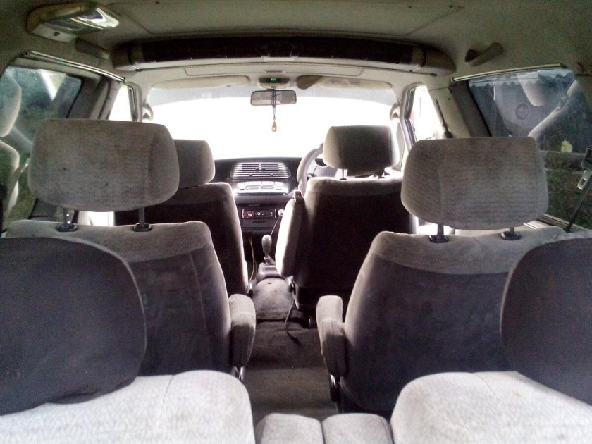 Toyota Estima салон 1993