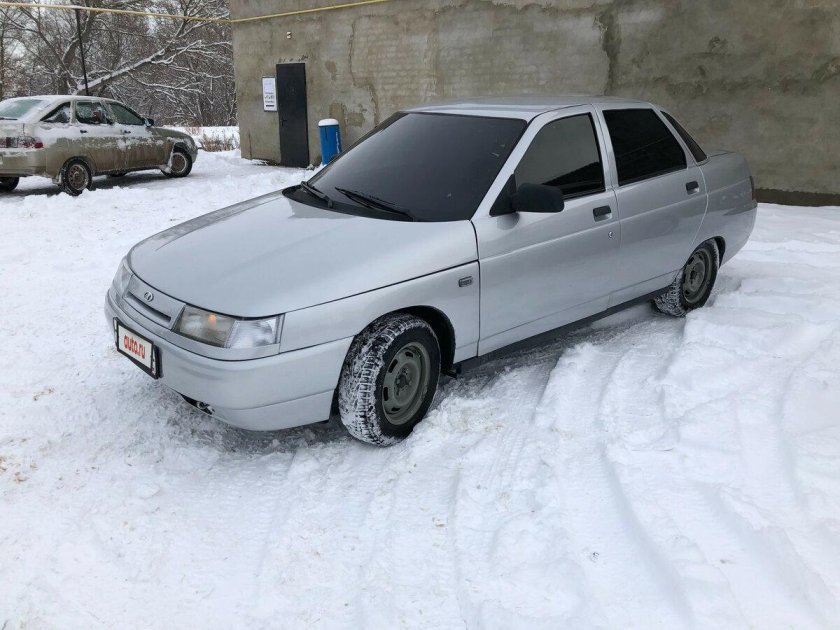 ВАЗ 2110 бункер серебристый