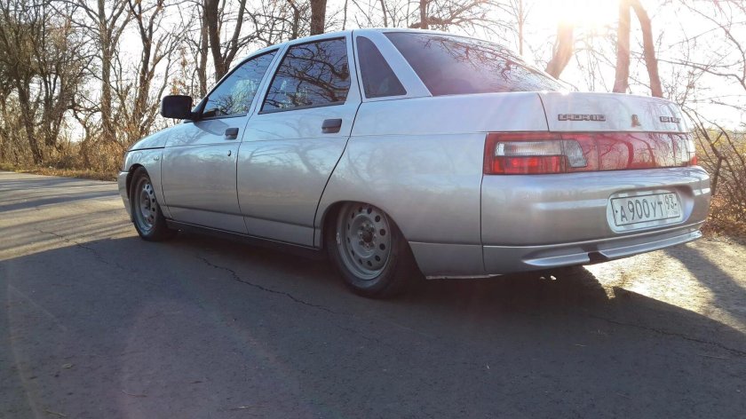 ВАЗ 2110 на штампах r15