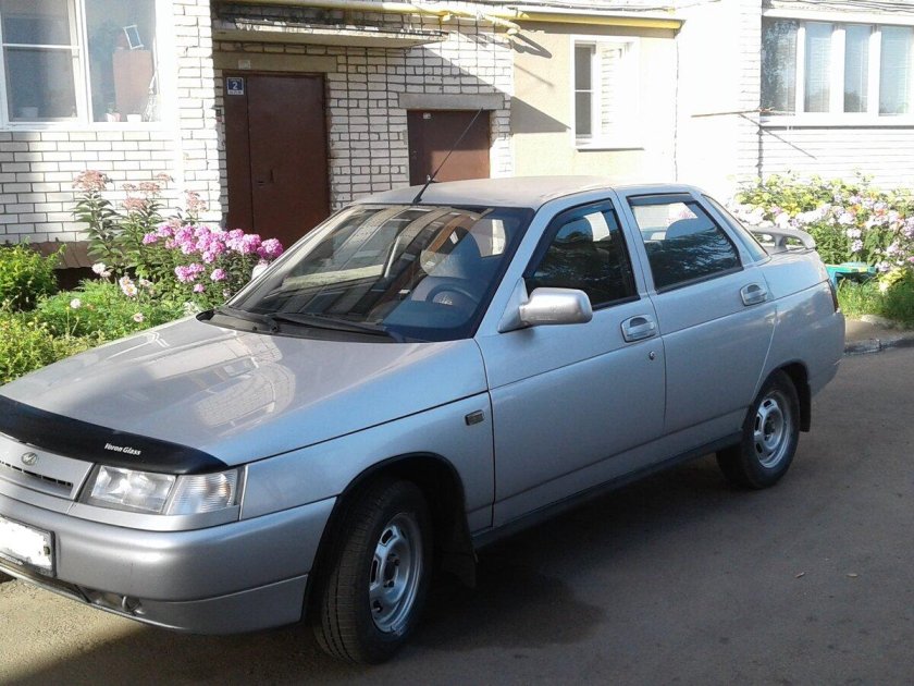 ВАЗ 2110 седан