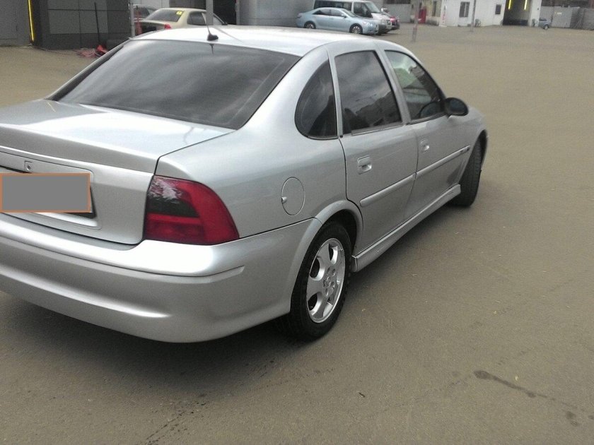 Opel Vectra b седан 2000