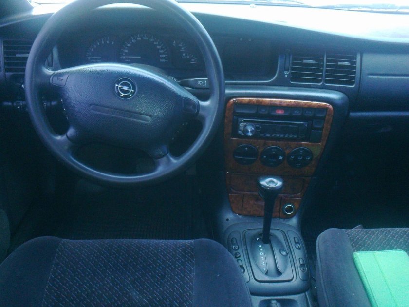 Opel Vectra 1.8 1998