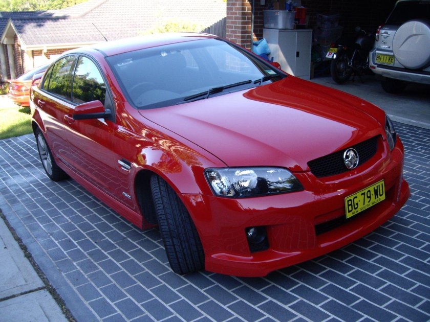 Holden Commodore 3