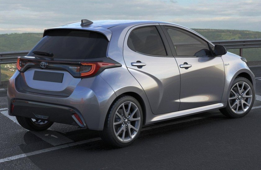 Toyota Yaris 2020 тюнинг