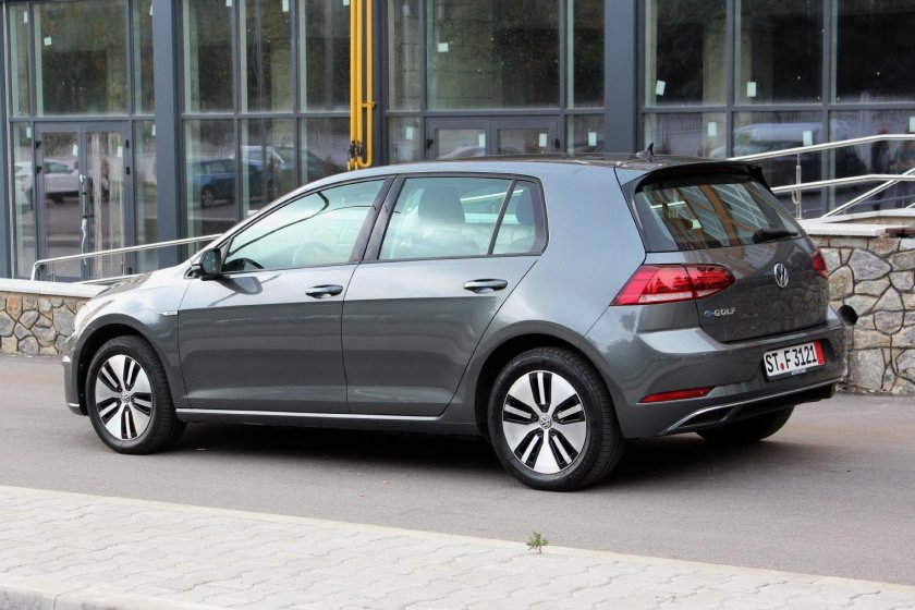 Volkswagen e golf