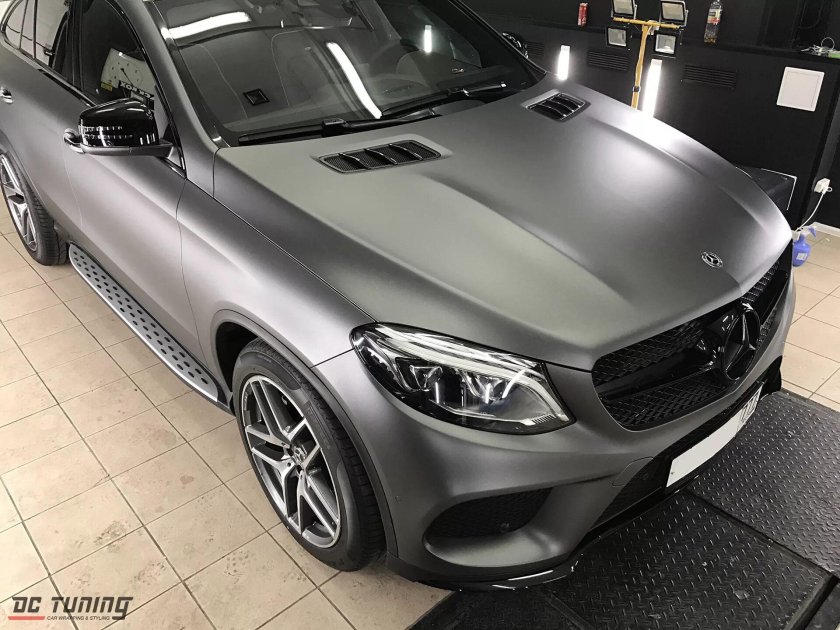 Мерседес GLE серый матовый