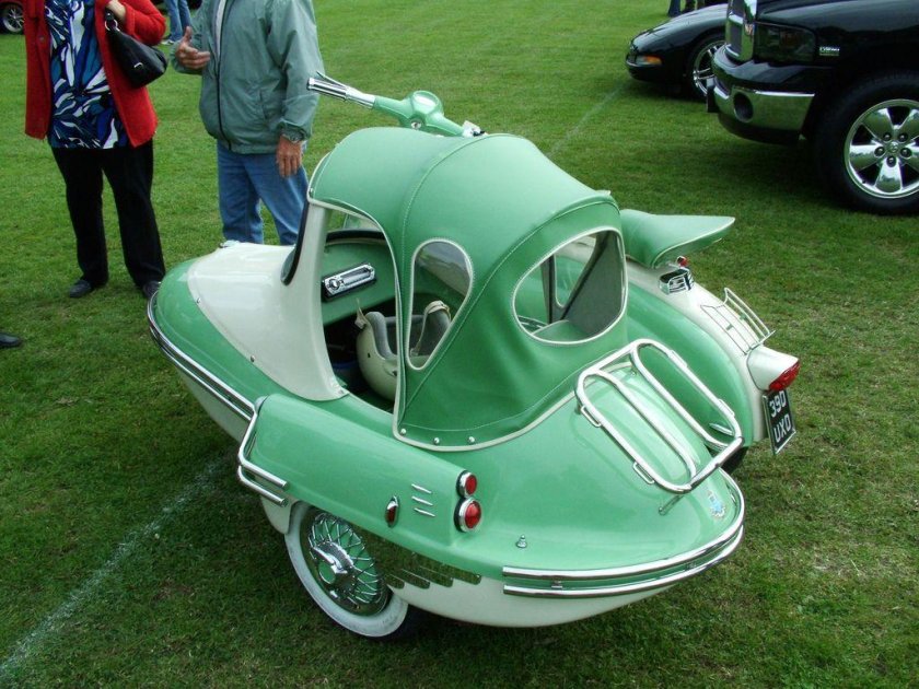 1961 Lambretta tv175 Scooter and Sidecar.