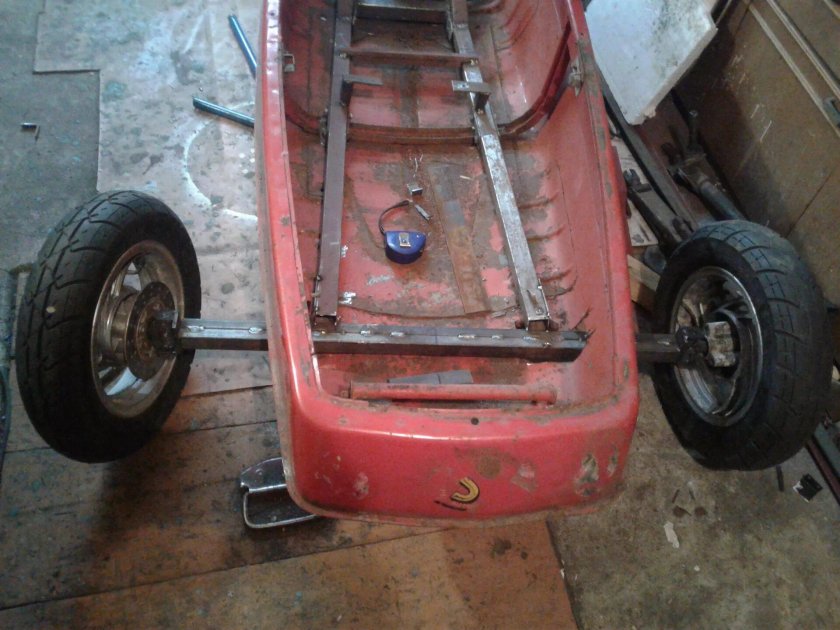 Крепление коляски ИЖ Юпитер 5