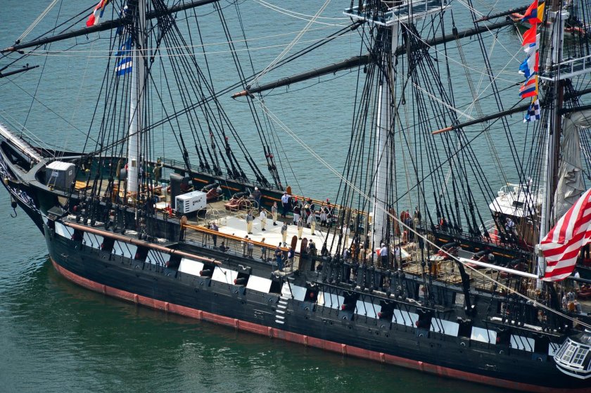 Фрегат Конститьюшн