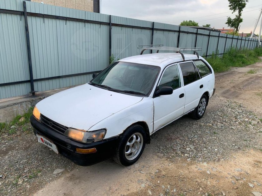Тойота Королла 1999