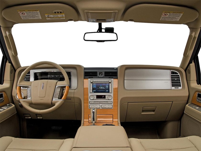 Салон Линкольн навигатор 2