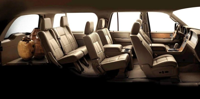 Lincoln Navigator 2006 салон