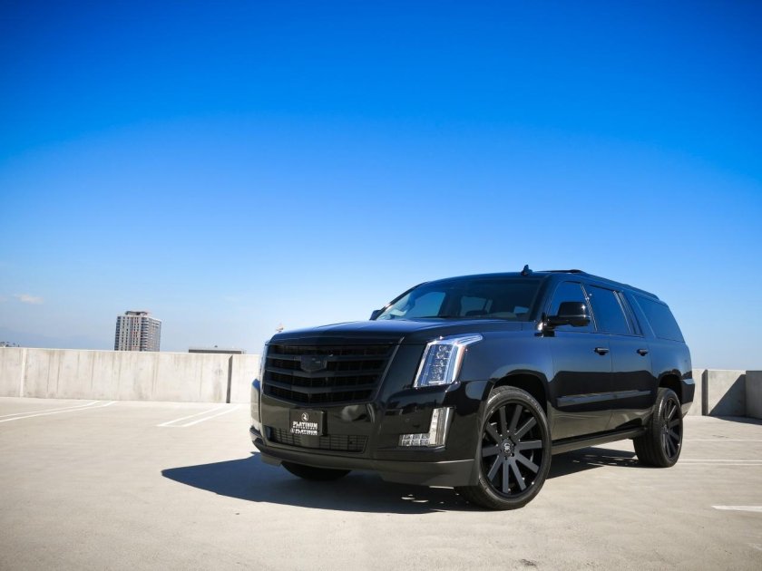 Диски на Кадиллак Эскалейд r24