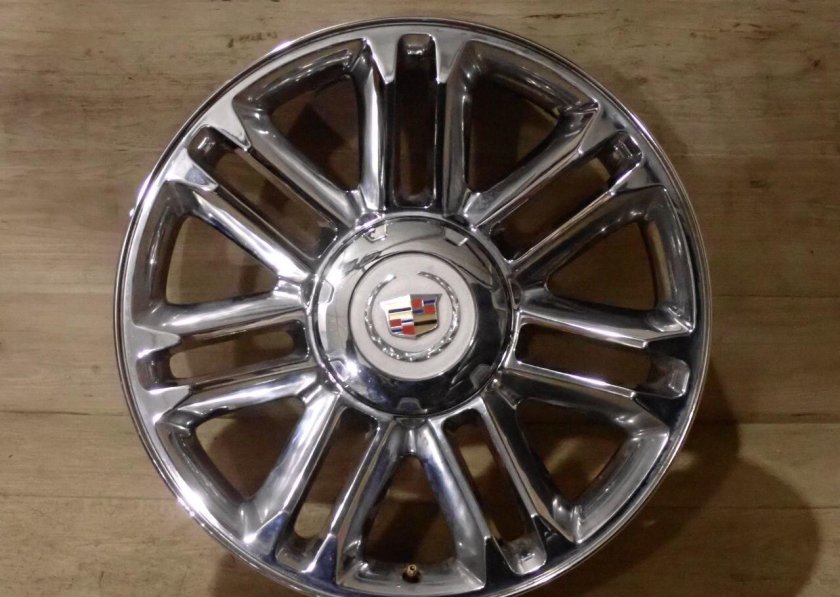 Диски эскалейд платинум