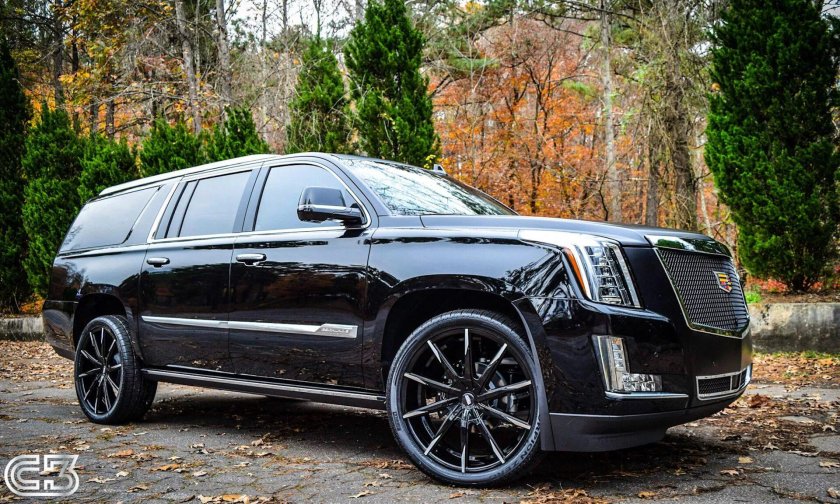 Кадиллак Эскалейд 2018 черный