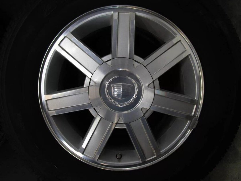 Диски Кадиллак Эскалейд r18