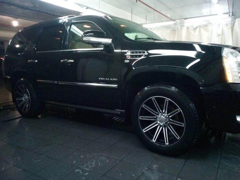 Диски Cadillac Escalade 4