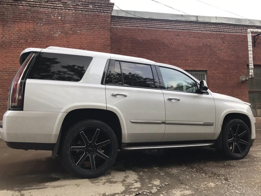 Колеса Кадиллак Эскалейд 4