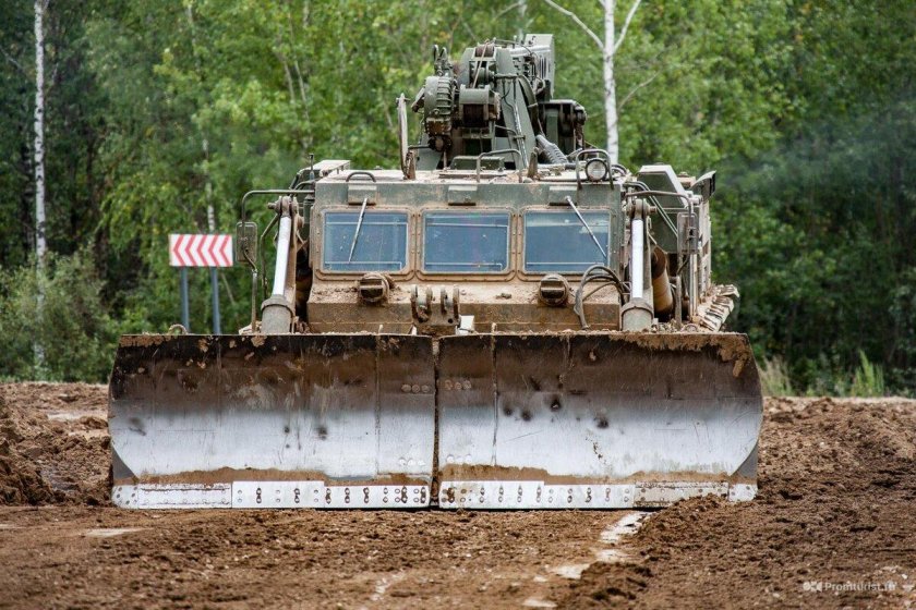 Путепрокладчик бат-2м