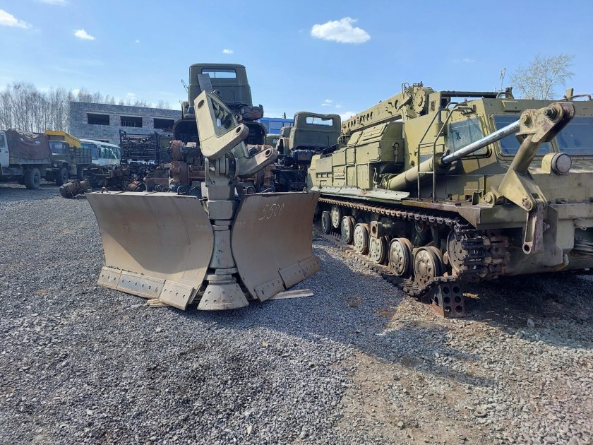 Отвал путепрокладчика