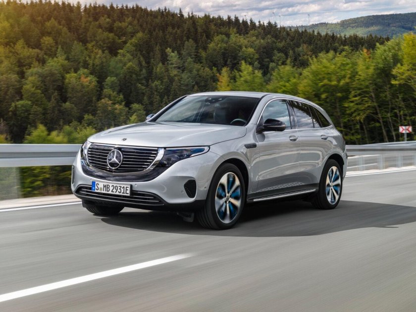 Mercedes benz eqc