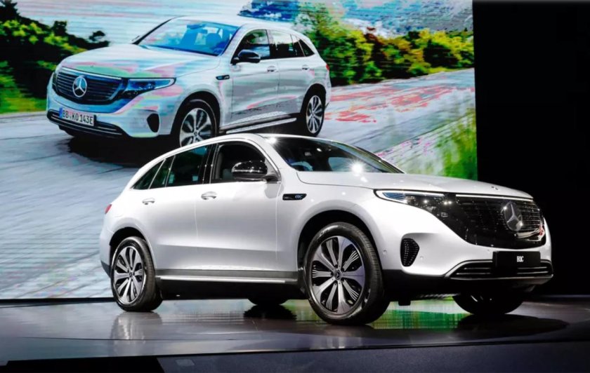 Мерседес электрокар EQC